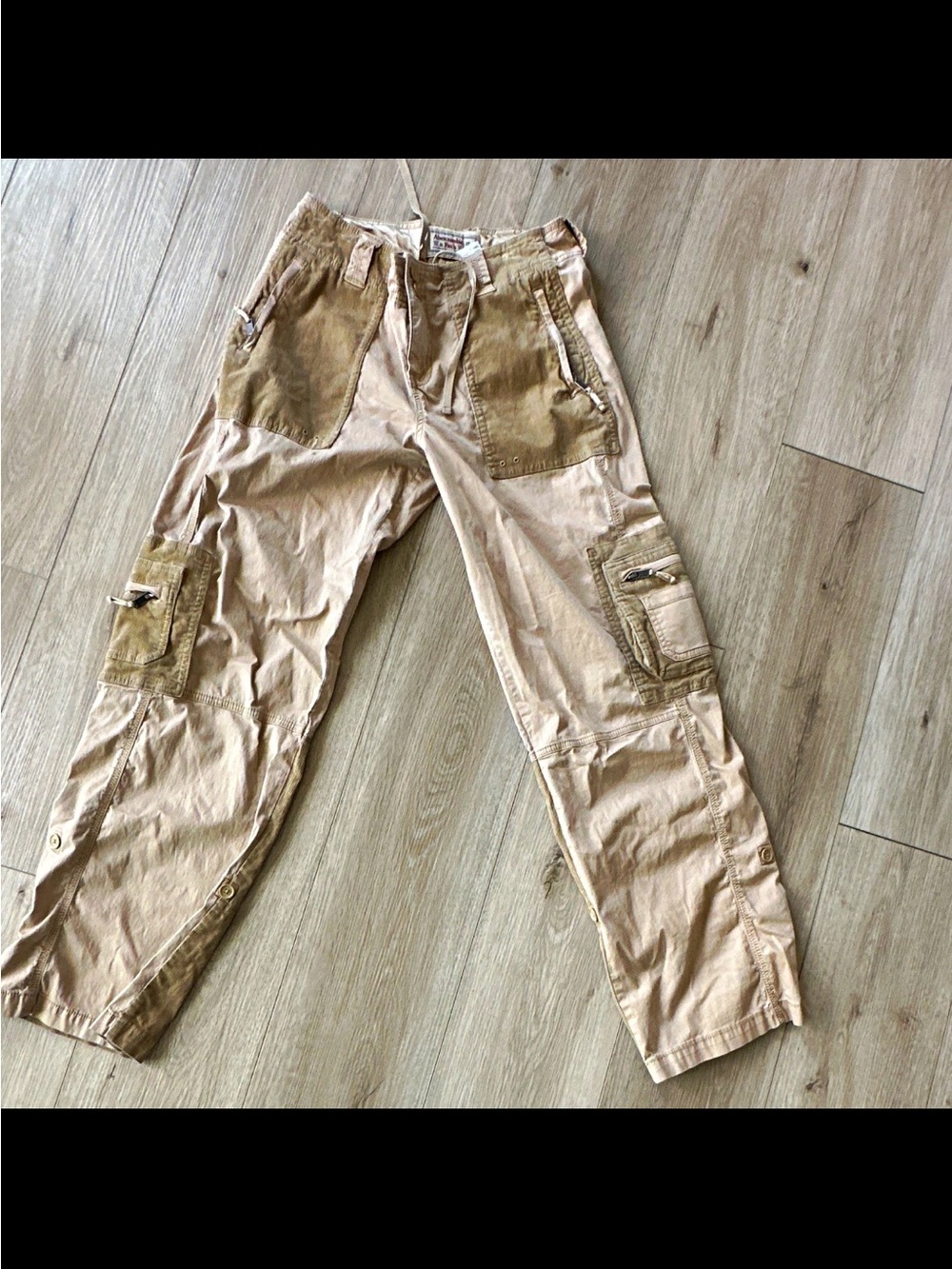 Abercrombie & Fitch Men’s Two-Tone Tan Corduroy Cargo Pants